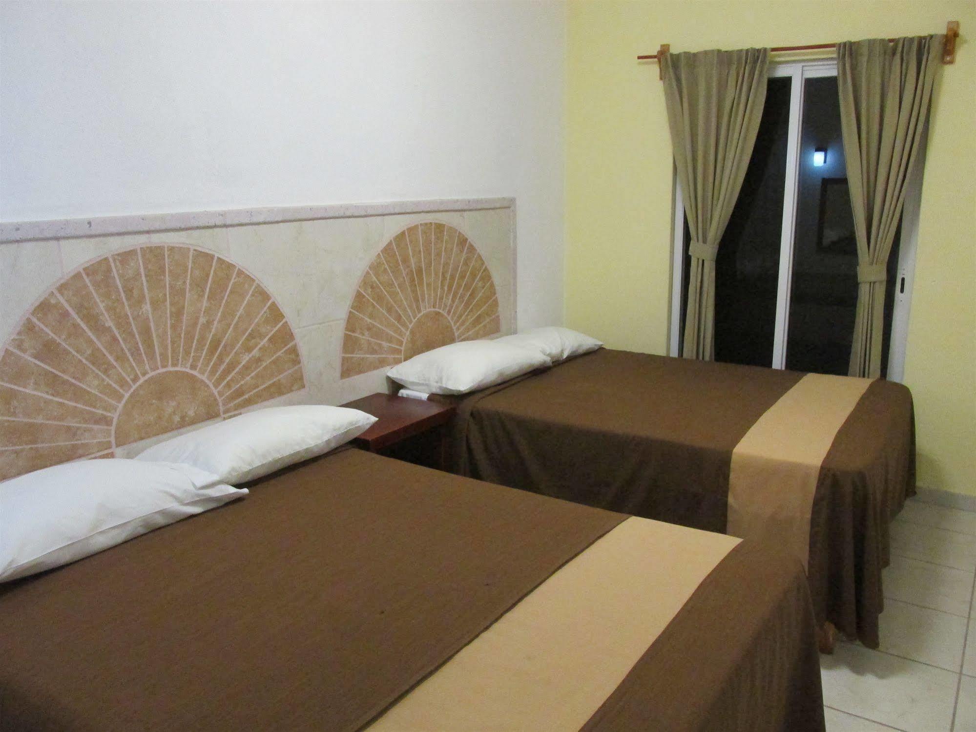 Hotel Albatros Palace Manzanillo Dış mekan fotoğraf